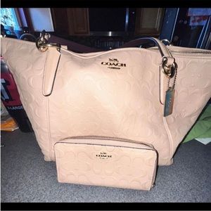 COPY - COPY - COPY - BUNDLE! Coach Purse/Wallet. EUC Coach Purse. GUC Matching …